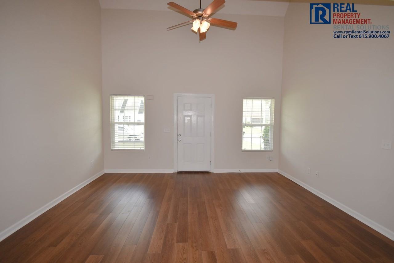 1548 Passage Dr - Photo 2 of 24
