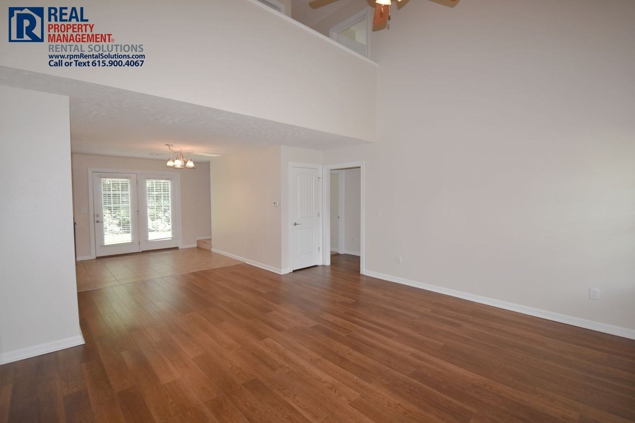 1548 Passage Dr - Photo 4 of 24