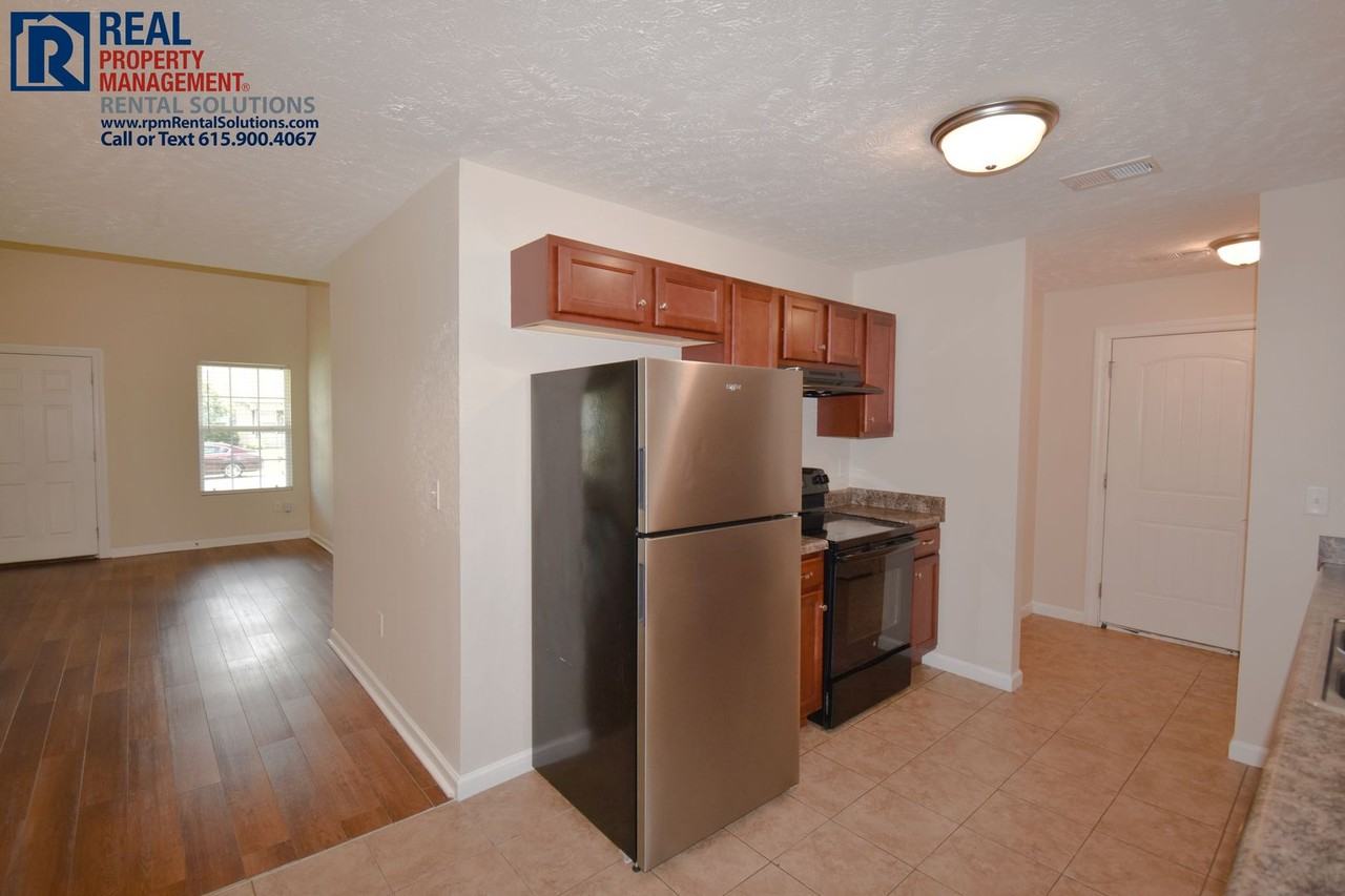 1548 Passage Dr - Photo 6 of 24