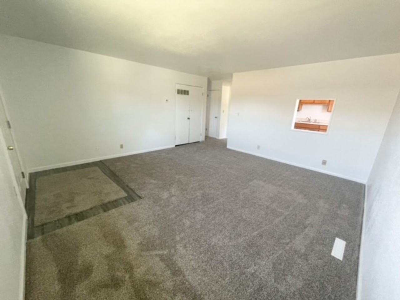 102 9th St #1 - Photo 5 of 11