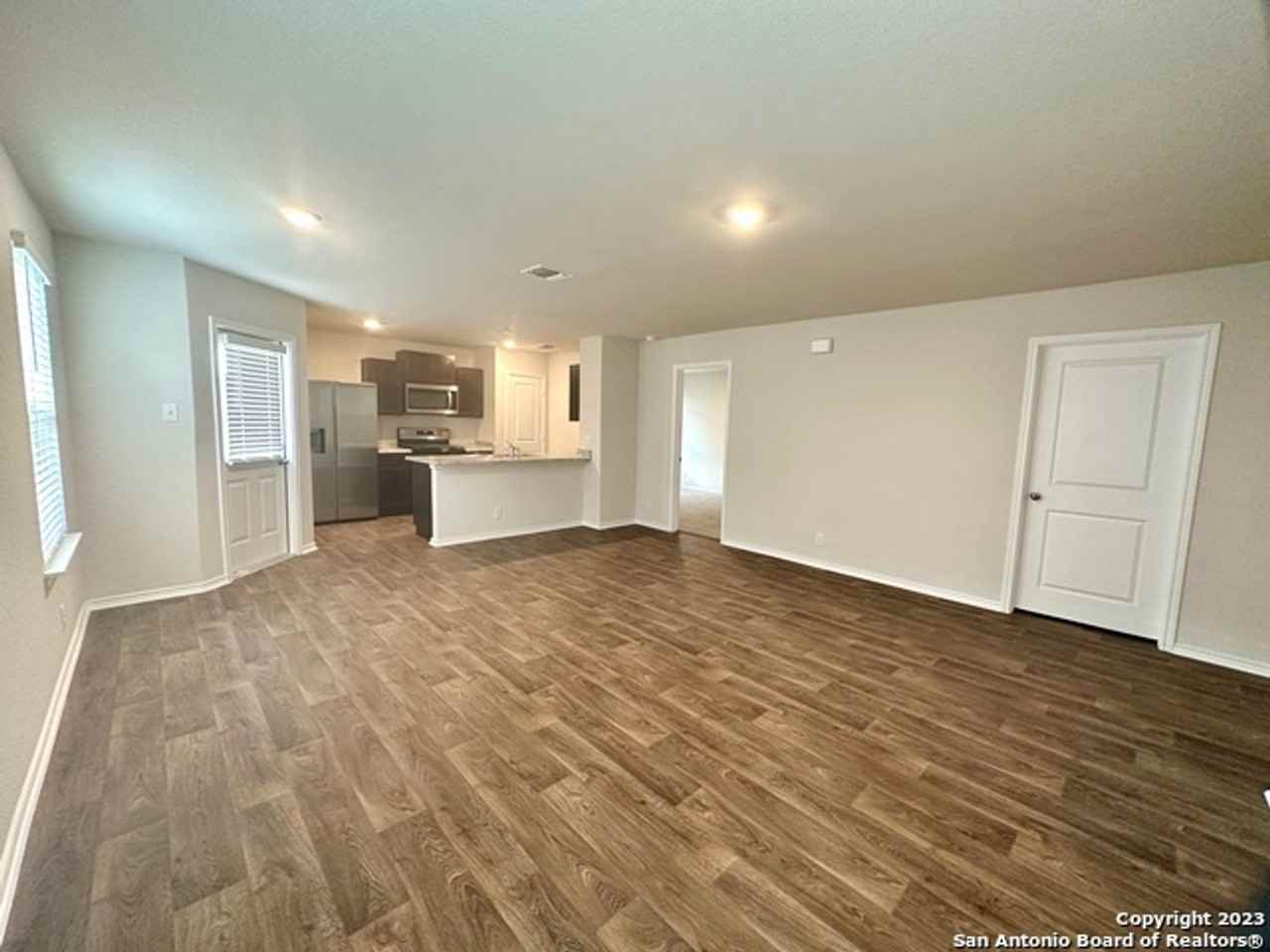 9922 Yellow Lk - Photo 2 of 14