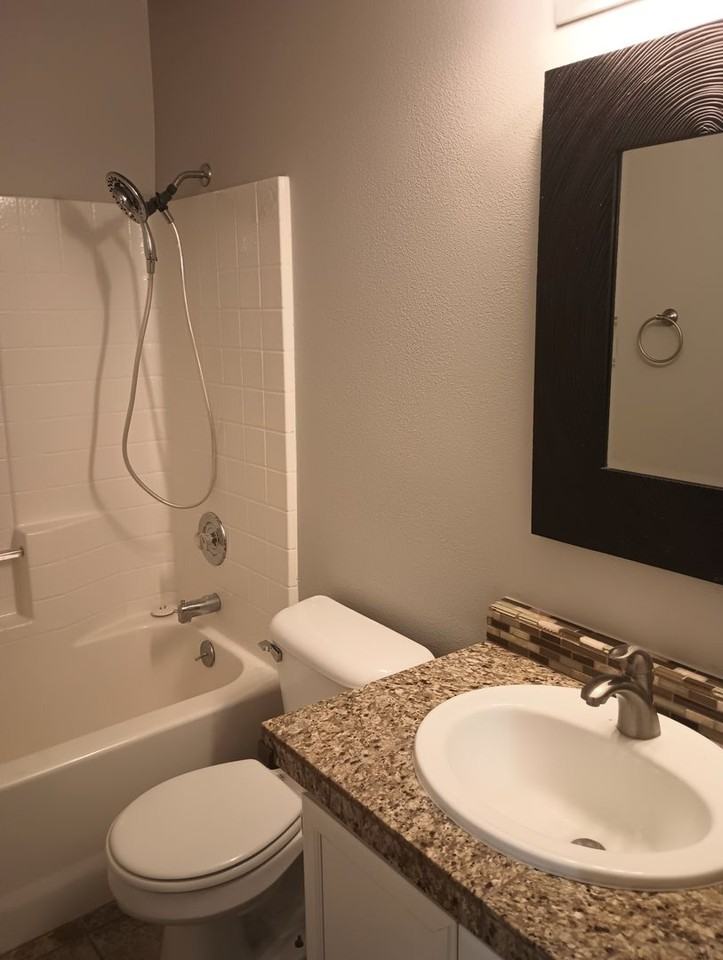 4006 W 150 N - Photo 7 of 12