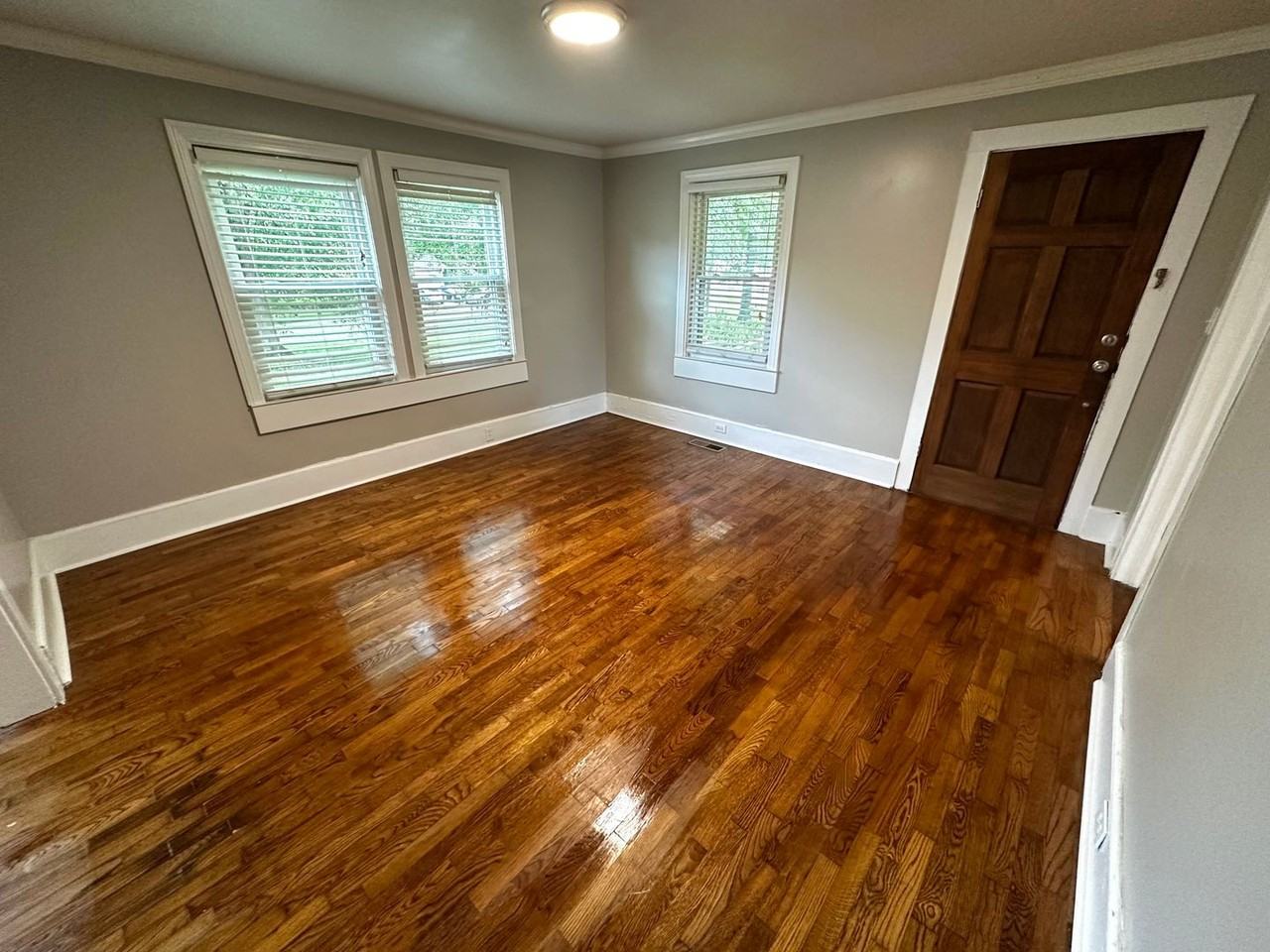 517 Burnett Ferry Rd Sw - Photo 2 of 14