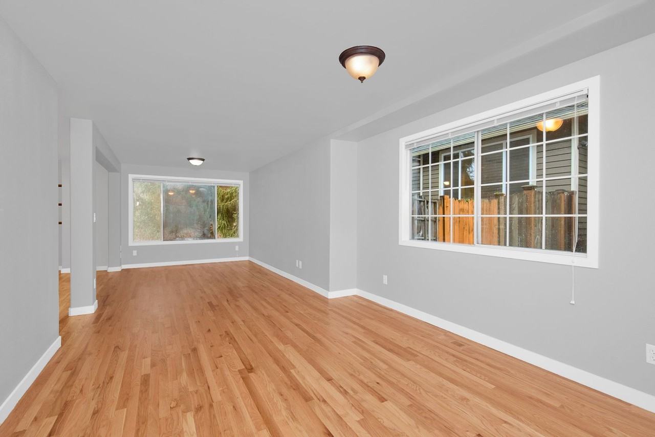10708 Ne 107th Pl - Photo 7 of 28