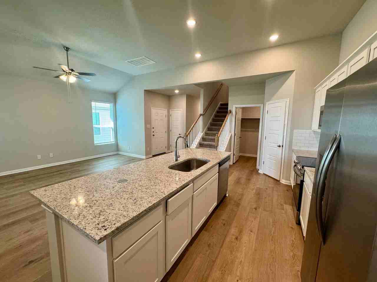 761 Staglin St #A - Photo 3 of 28