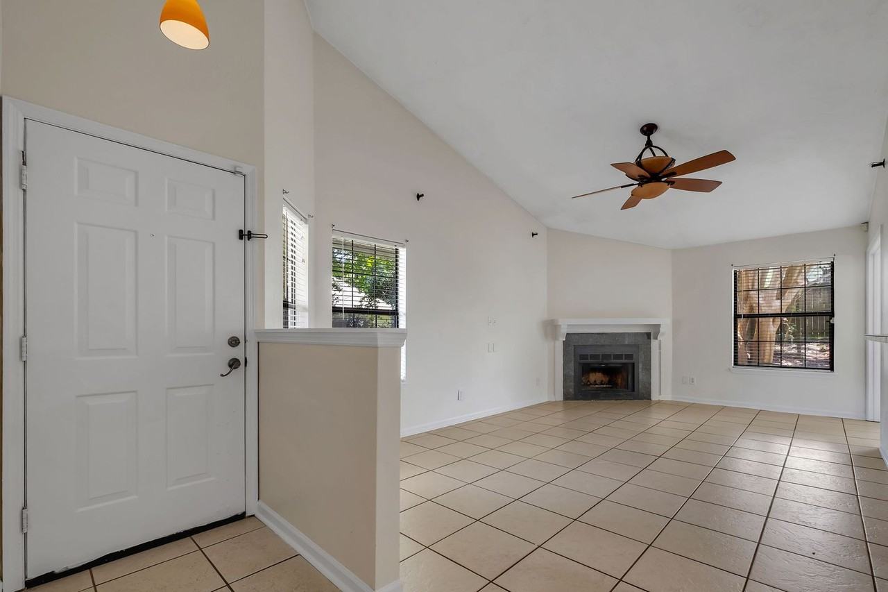 1193 Tumbleweed Run - Photo 4 of 23