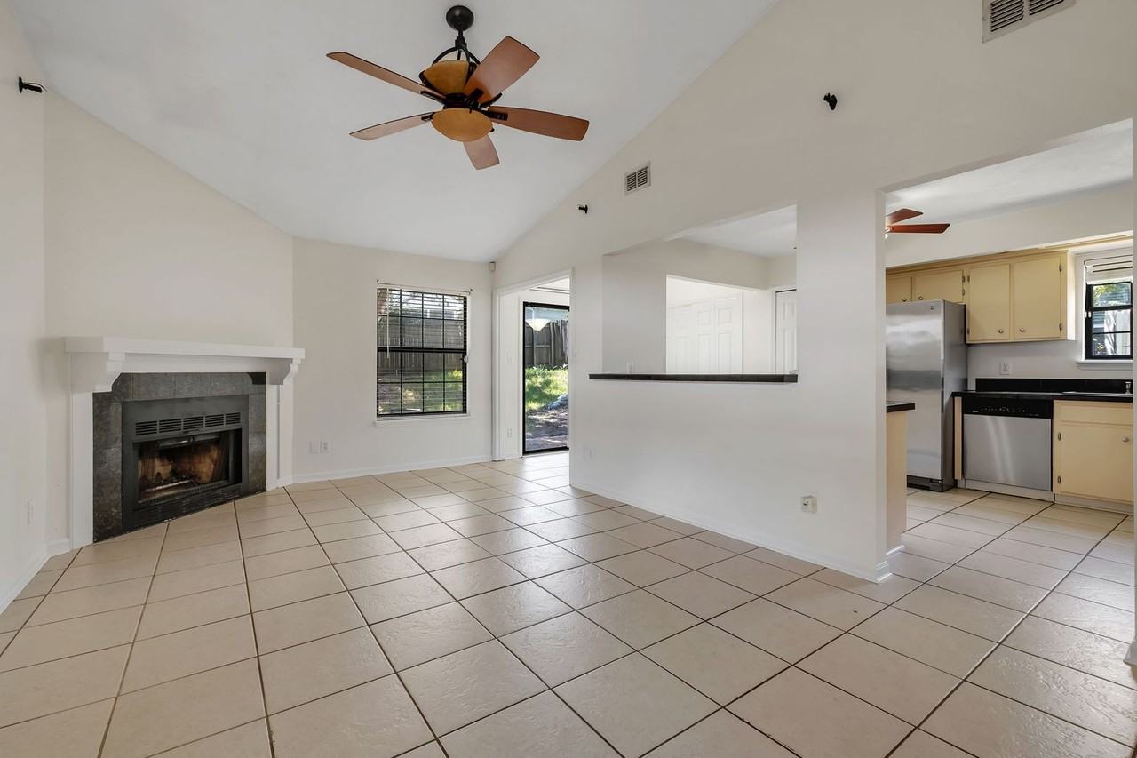 1193 Tumbleweed Run - Photo 6 of 23