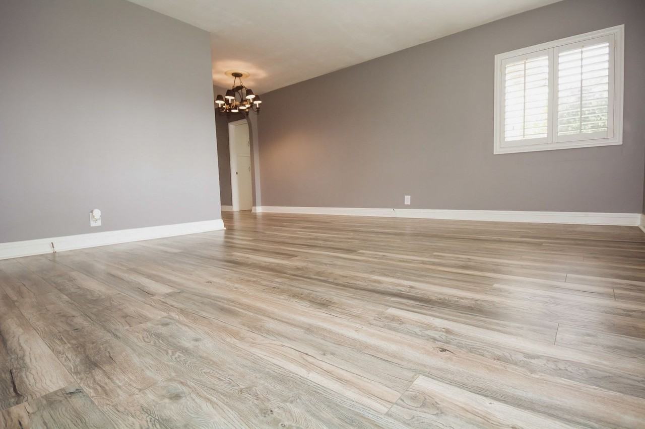 11433 Littchen St - Photo 4 of 35