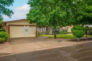 featured image of 7617 Union St Ne
