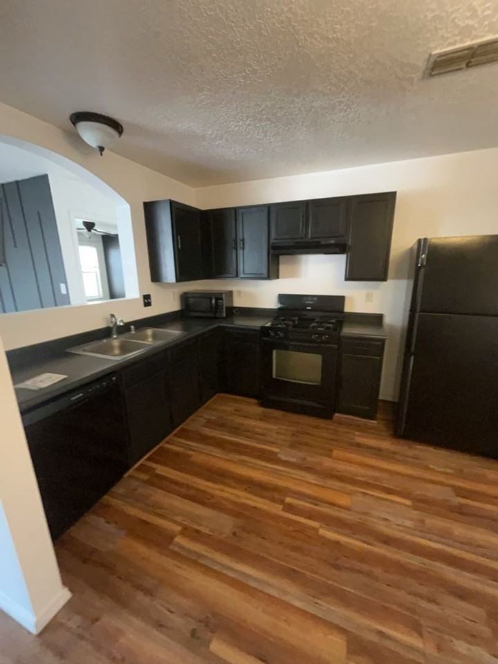 652 Quailbrush Dr Nw - Photo 2 of 15