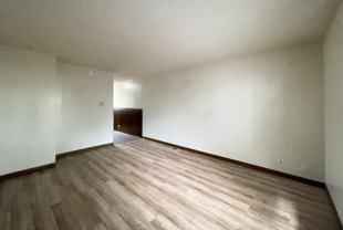 110 E 5th Ave - Photo 1 of 1