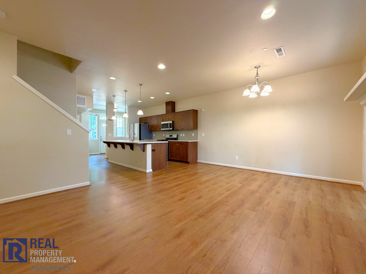 7951 Ne Caitlin St - Photo 3 of 19