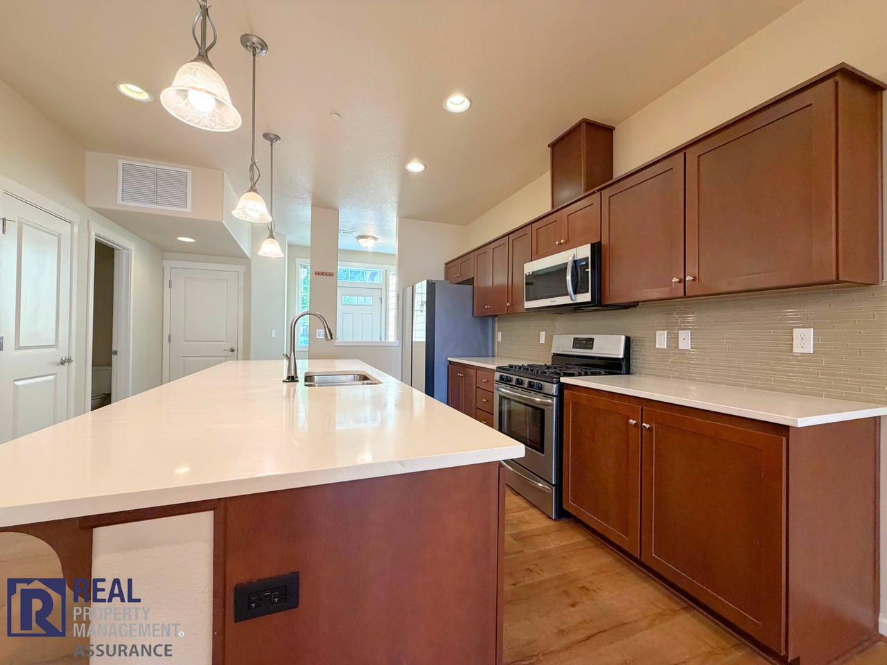 7951 Ne Caitlin St - Photo 6 of 19