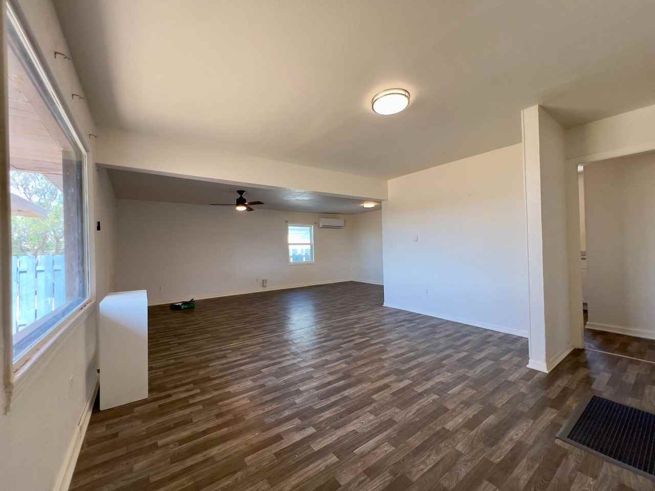 1717 Grant St - Photo 4 of 14