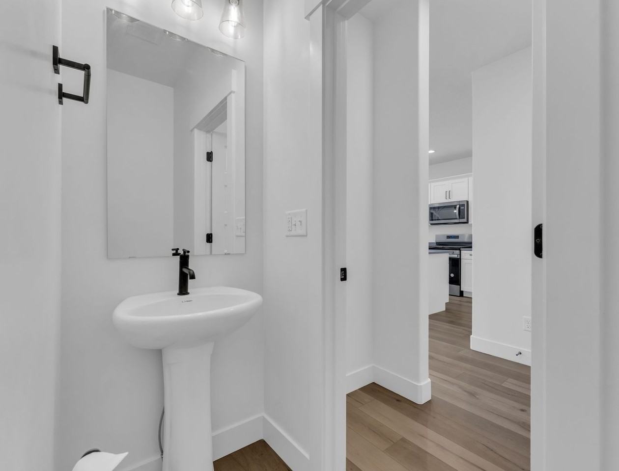 1290 N 3960 W - Photo 4 of 25