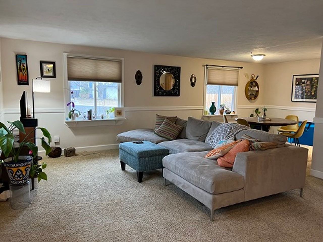 3406 Avon Ct - Photo 2 of 10