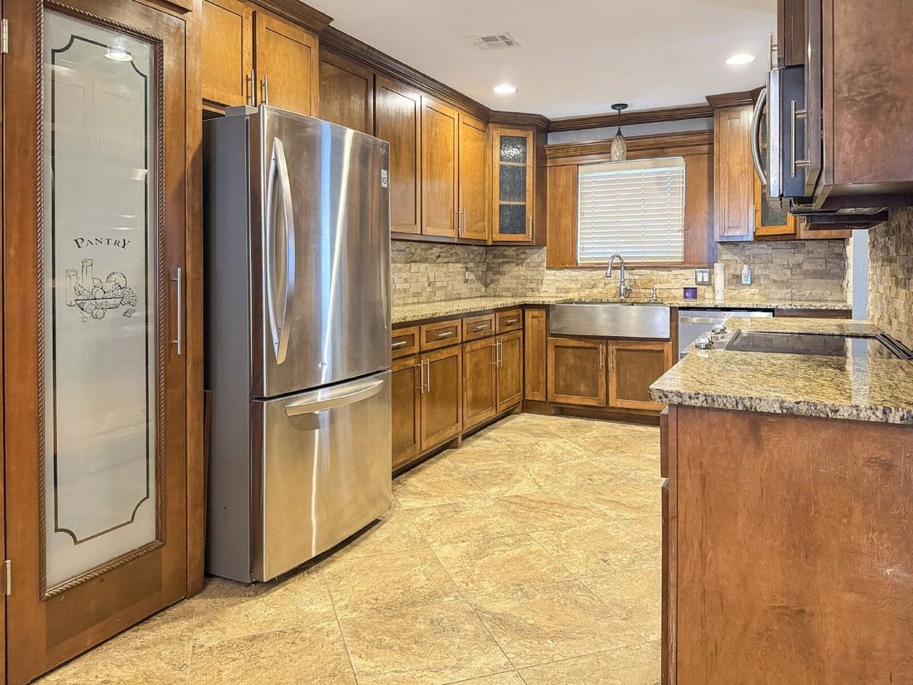 240 S 120th East Ave - Photo 3 of 18