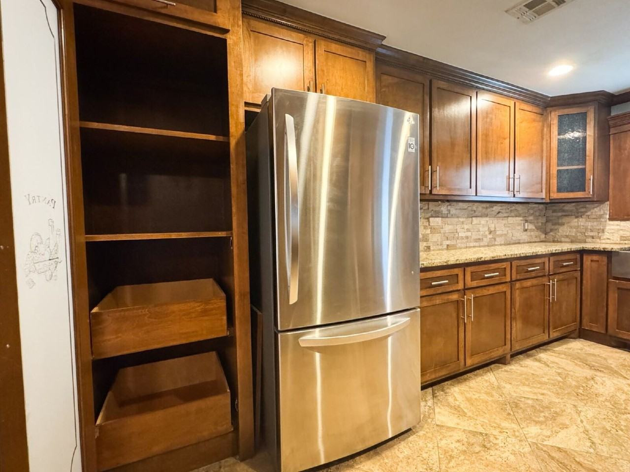 240 S 120th East Ave - Photo 4 of 18