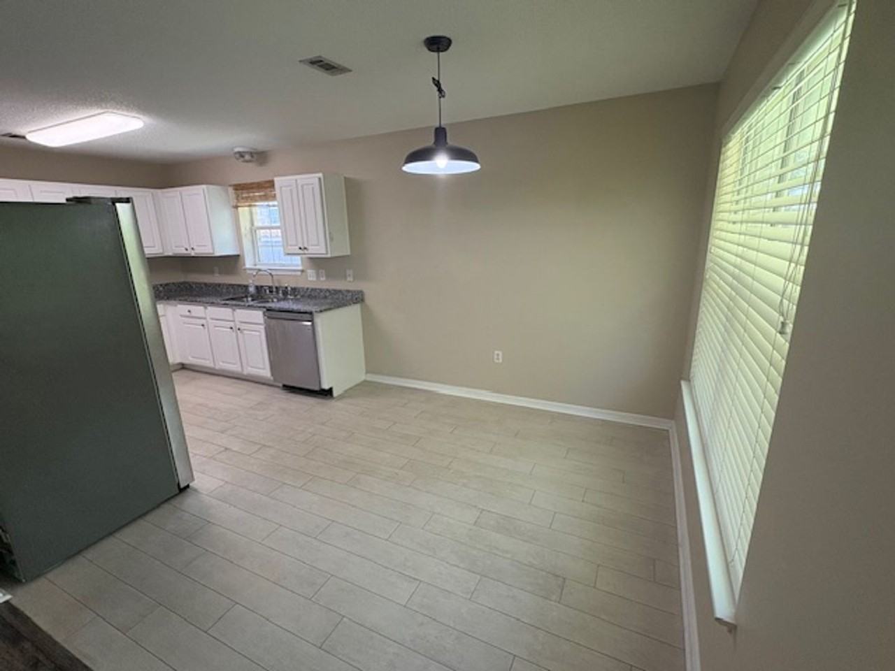 3848 Mesa Rd - Photo 6 of 15