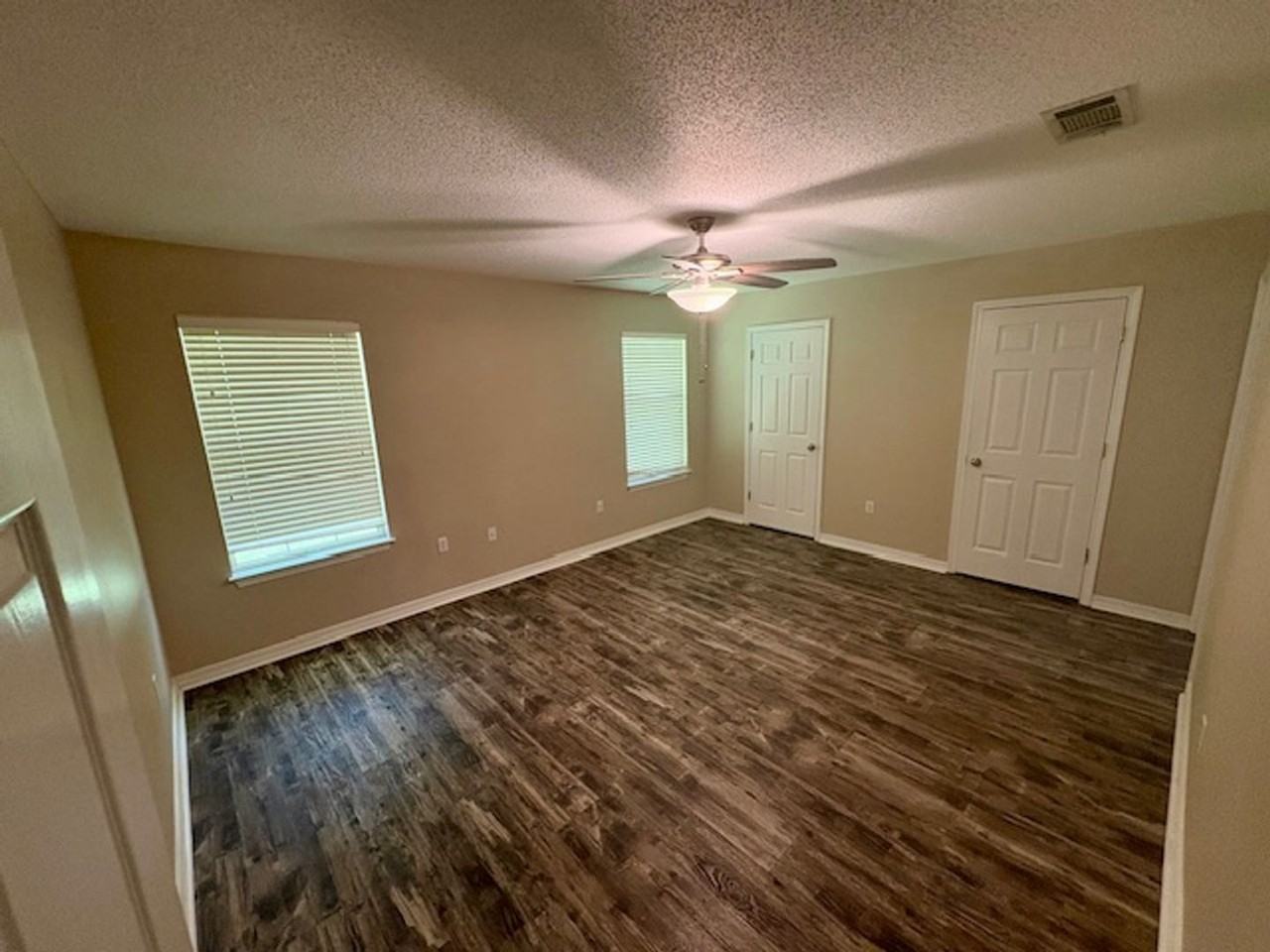 3848 Mesa Rd - Photo 7 of 15