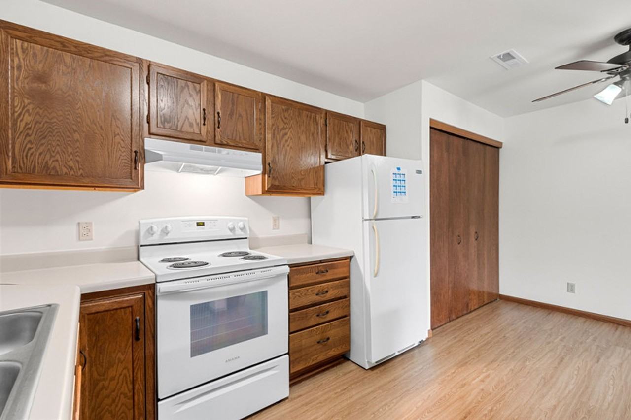 Brookpark Apartments - Photo 4 of 50