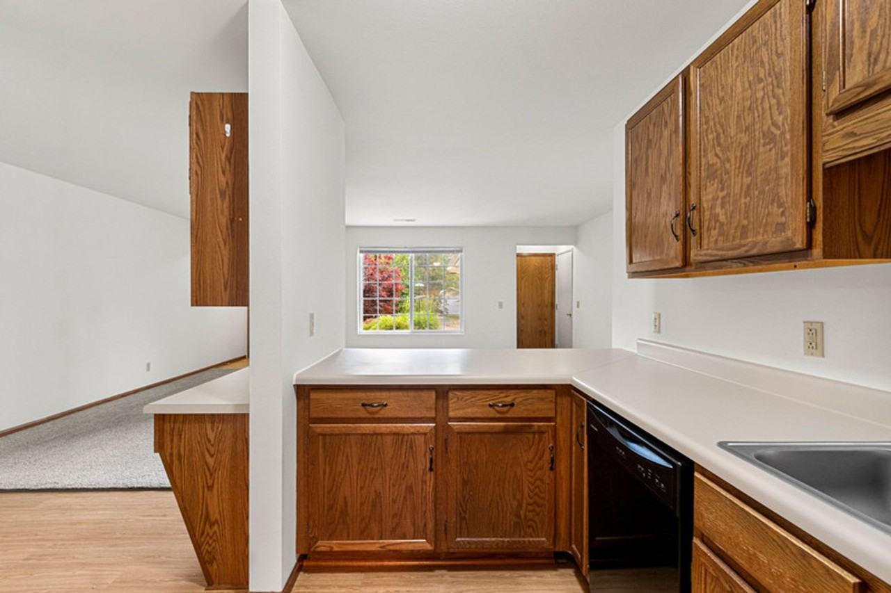 Brookpark Apartments - Photo 5 of 50