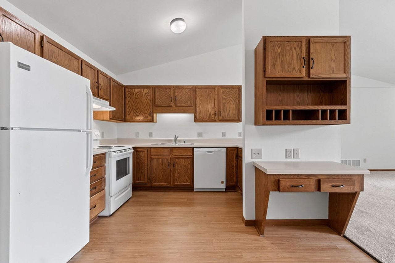 Brookpark Apartments - Photo 7 of 50