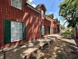 featured image of 1708 S 9th St