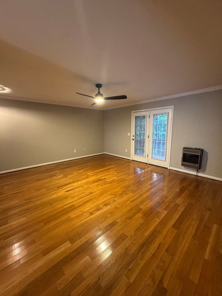 1232 Camelot Ct Ne - Photo 2 of 20