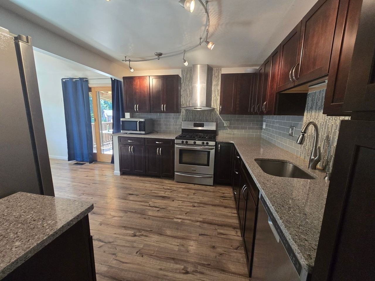104 Ridgeview Dr - Photo 5 of 15
