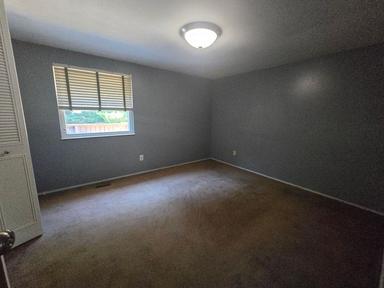 104 Ridgeview Dr - Photo 6 of 15