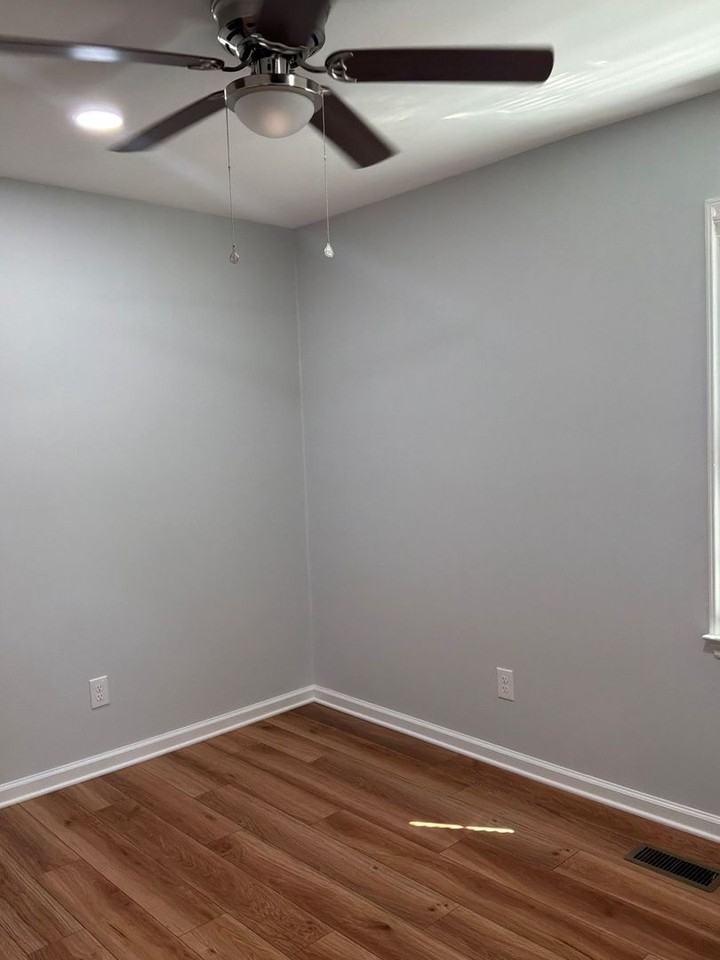 1500 S New Hope Rd - Photo 5 of 17