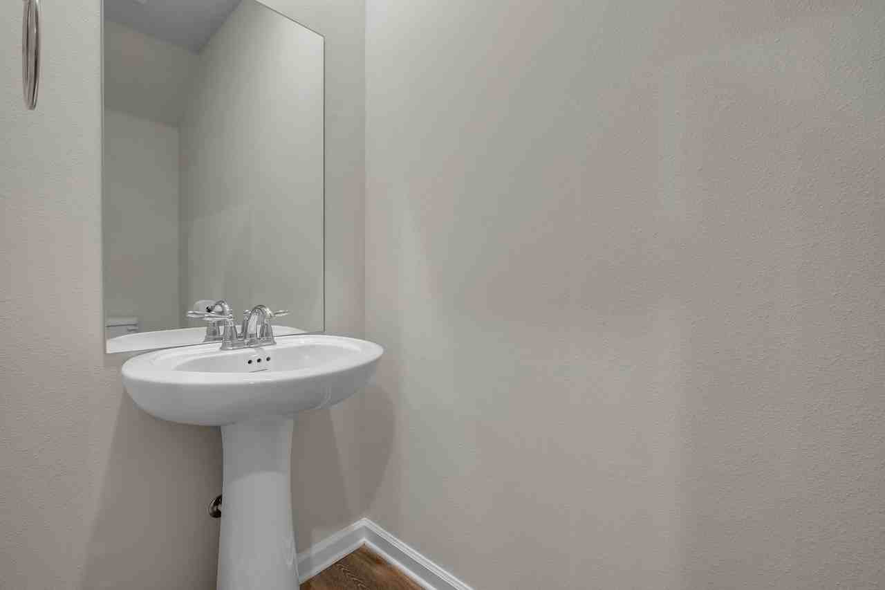 173 Turpentine Dr - Photo 4 of 24
