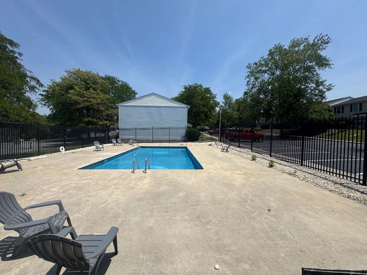 232 Pheasant Run Dr - Photo 2 of 4