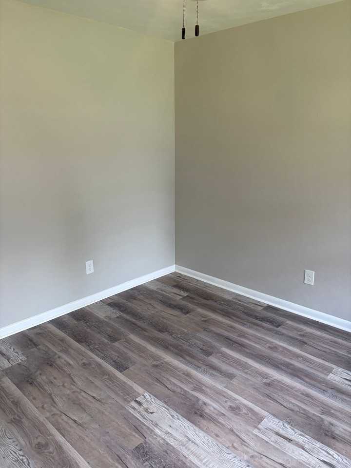 19 Michele Dr - Photo 5 of 34