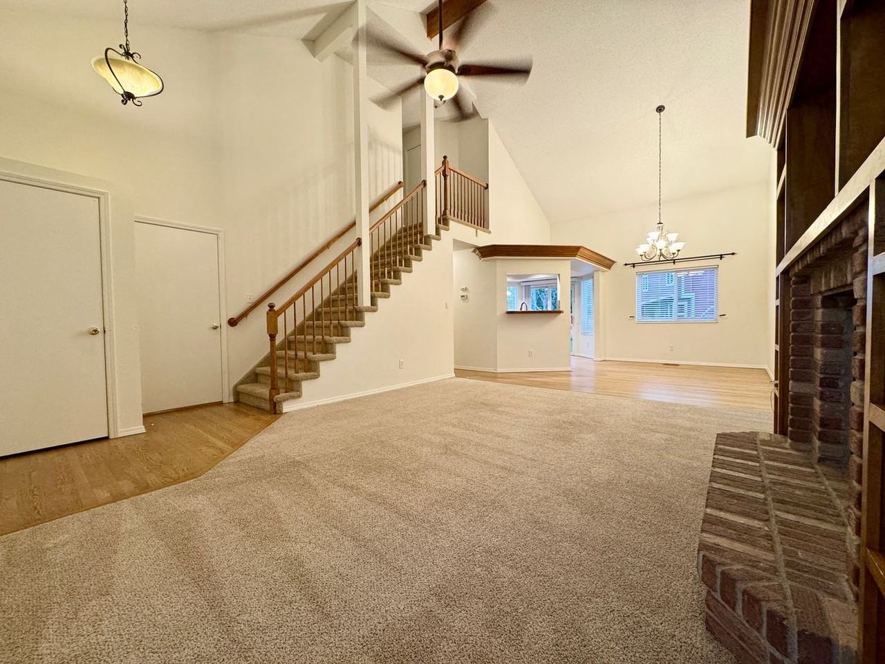 5413 Plumstead Dr - Photo 2 of 26