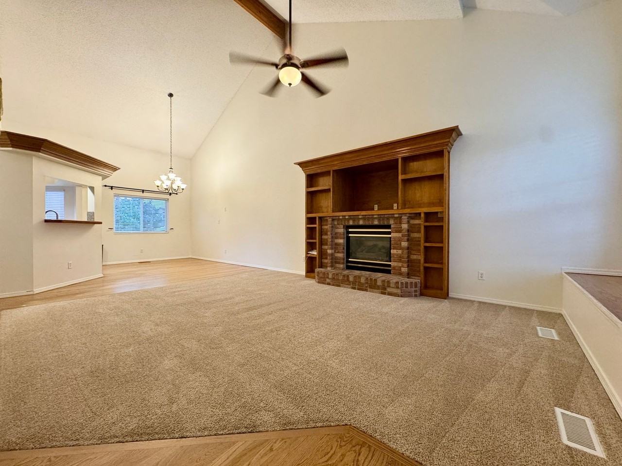 5413 Plumstead Dr - Photo 3 of 26