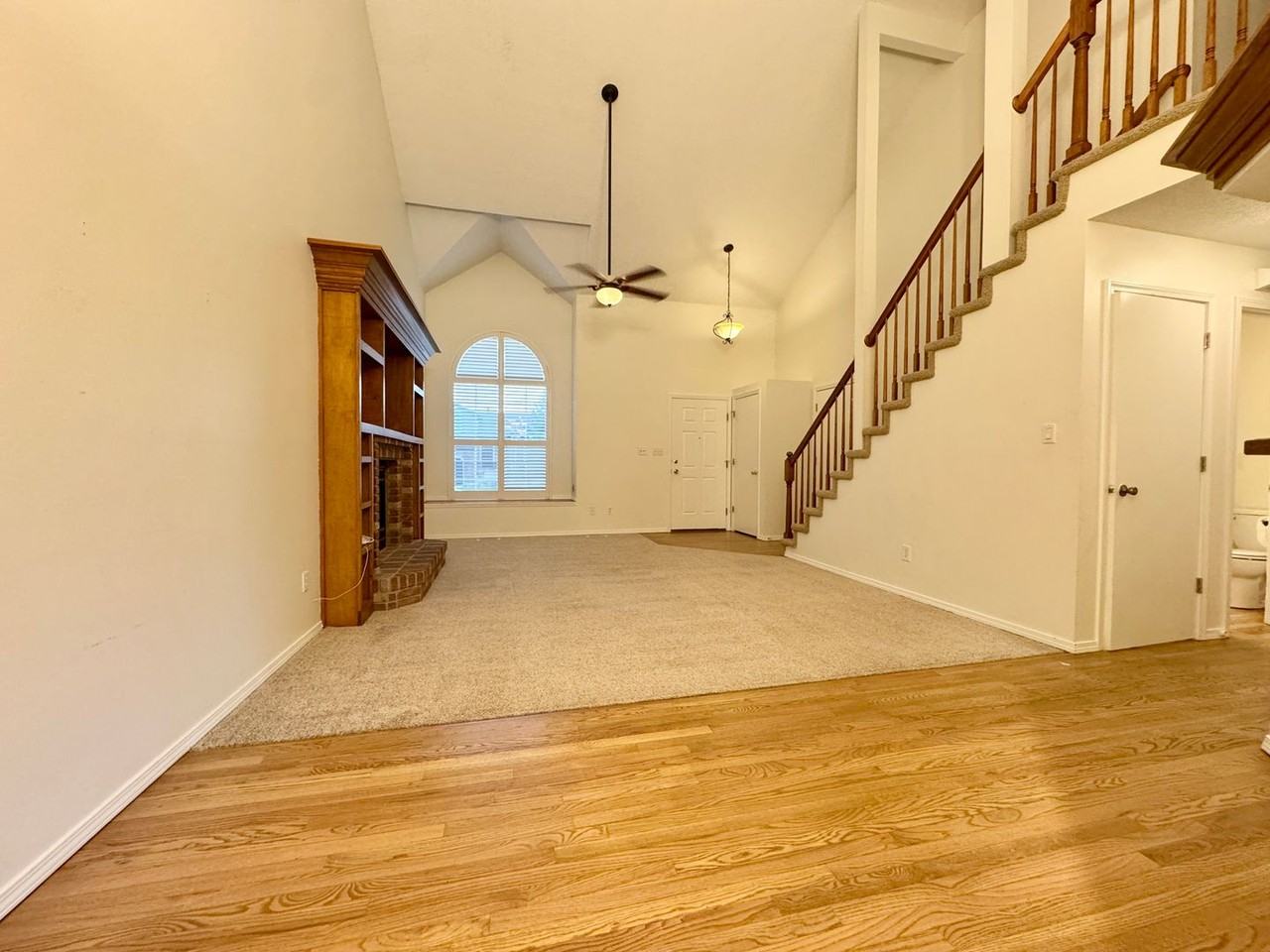 5413 Plumstead Dr - Photo 4 of 26