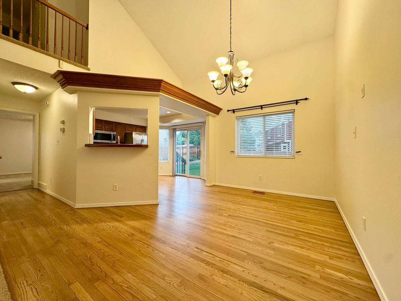 5413 Plumstead Dr - Photo 5 of 26