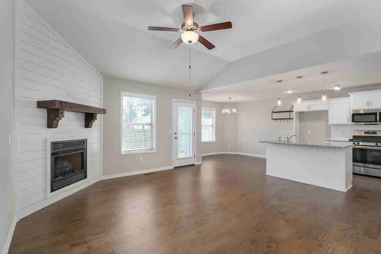 2414 E Mission St - Photo 5 of 26