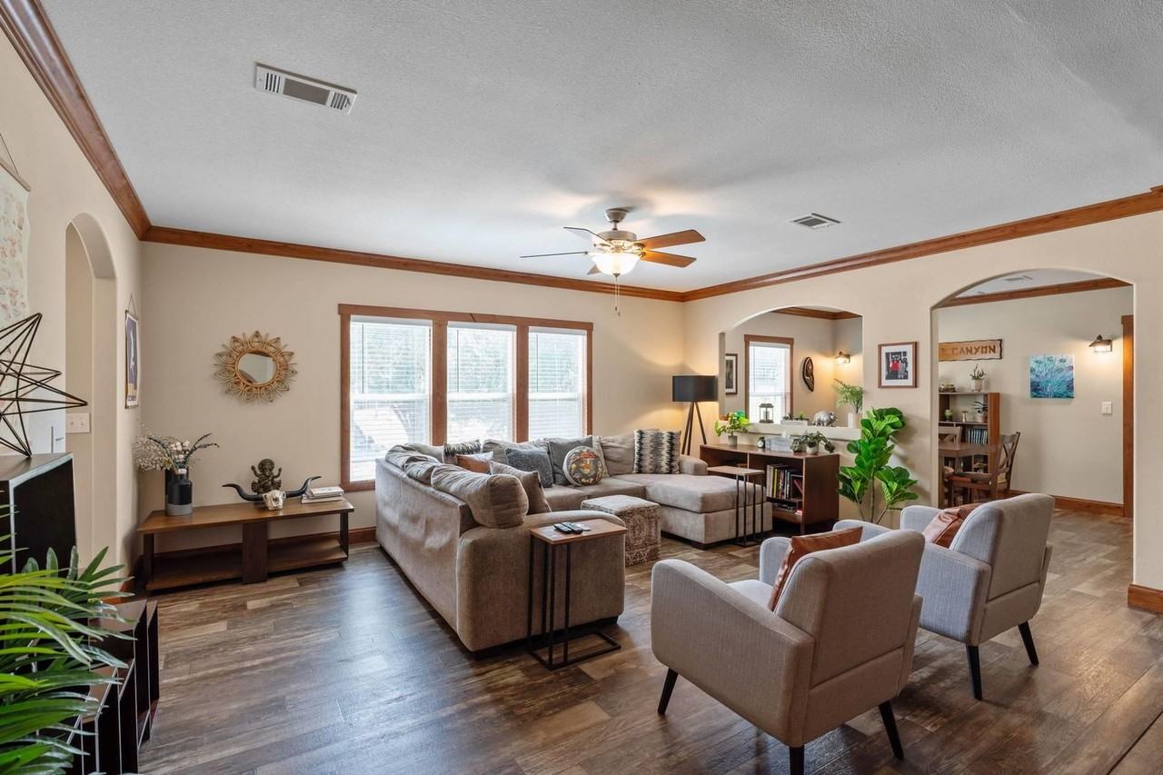 23038 Pedernales Canyon Trl - Photo 5 of 22