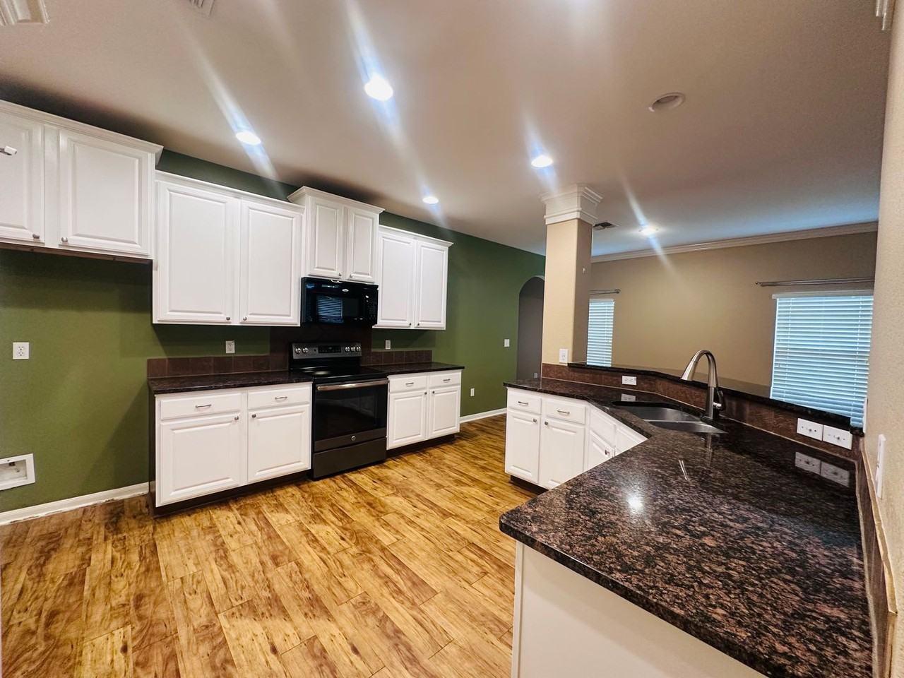 6017 Tapestry Dr - Photo 5 of 34
