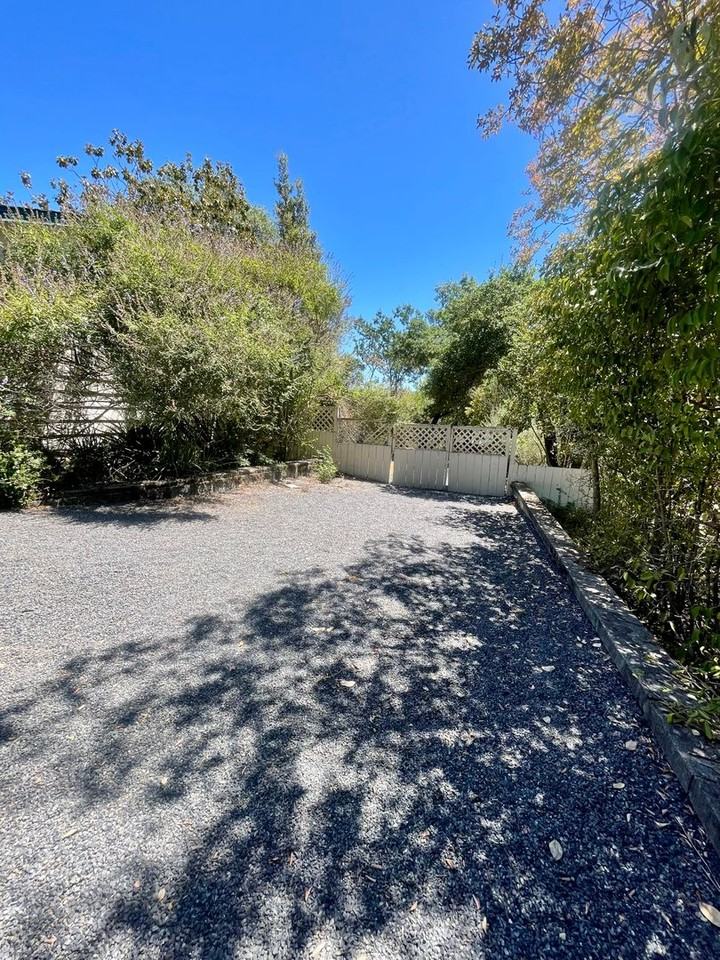 5434 Monte Verde Dr - Photo 5 of 48
