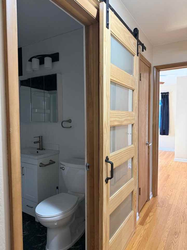 3031 14th St - Photo 3 of 24