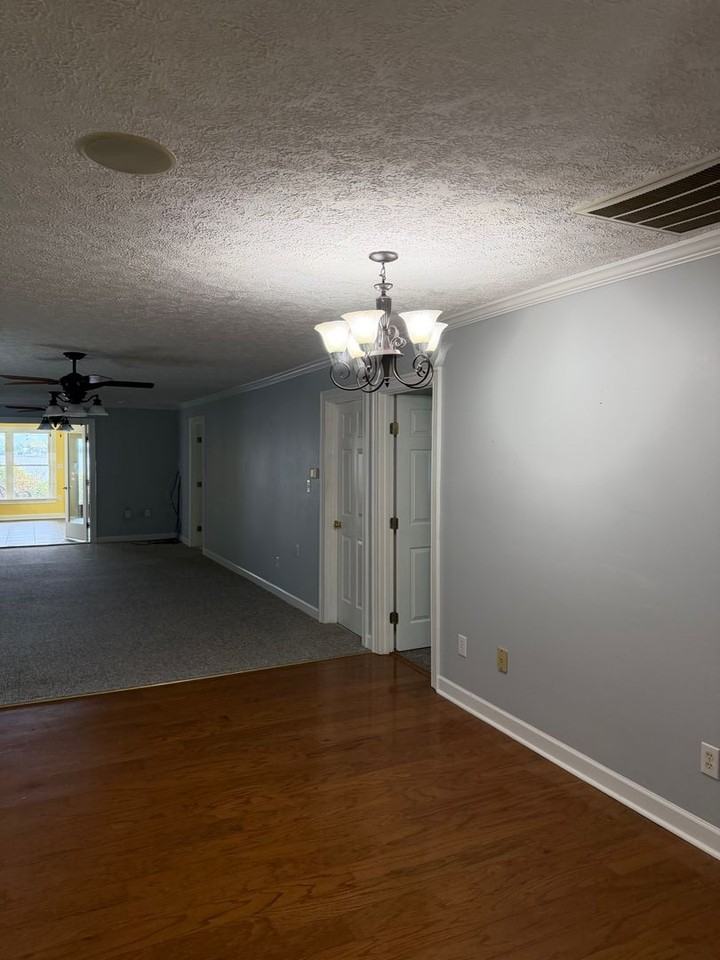 79 Ridgecrest Dr - Photo 7 of 40