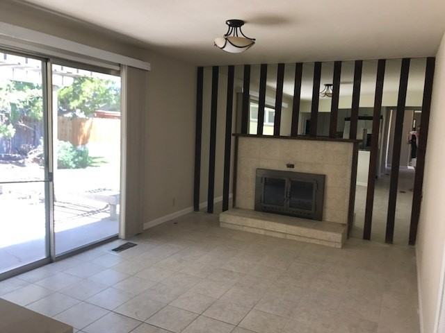 870 Briargreen Ct - Photo 4 of 18