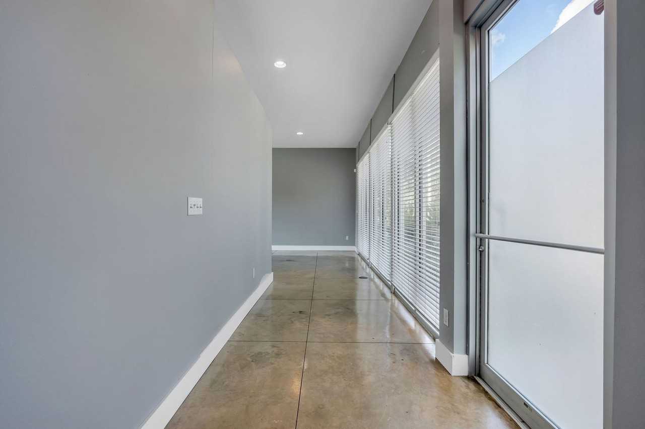 1821 Buford Ct - Photo 3 of 23