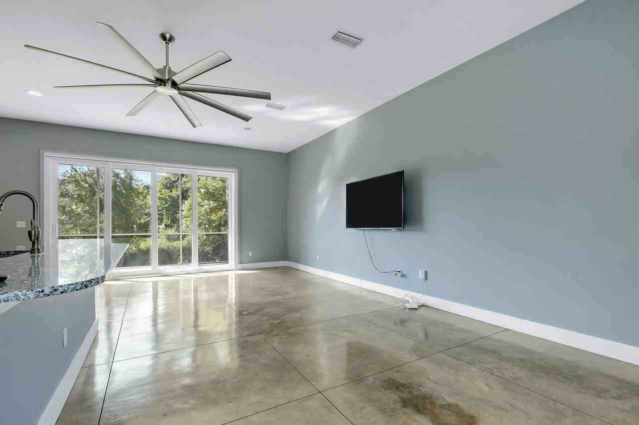 1821 Buford Ct - Photo 4 of 23