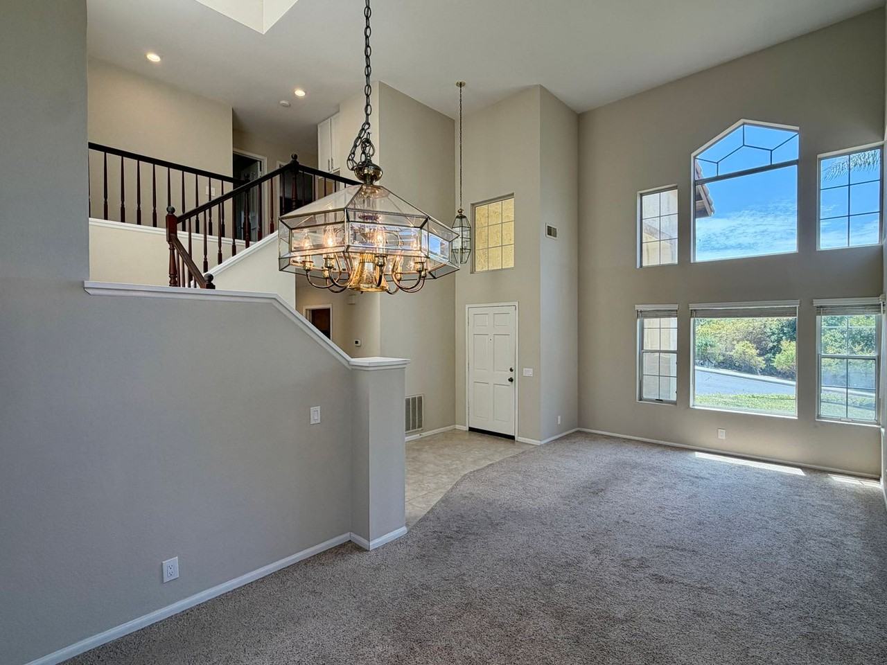3366 Waterford Dr - Photo 7 of 50