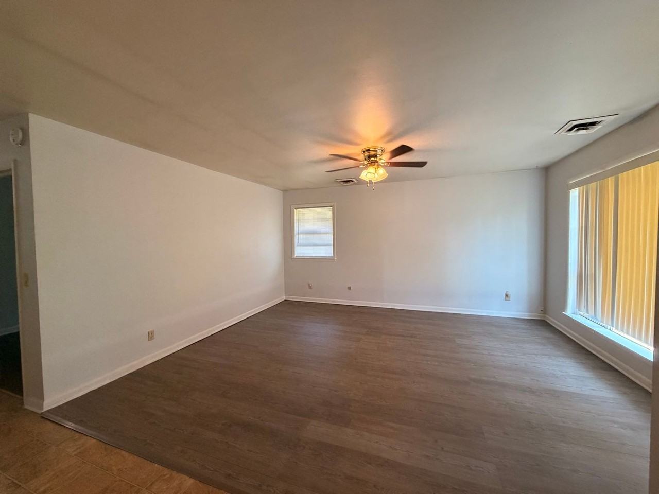 1310 Bradley Ln - Photo 2 of 13